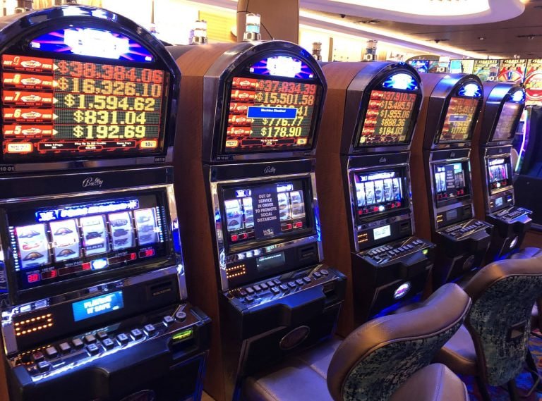 onicph video slot game in play with multi-line reels displayed on a smartphone